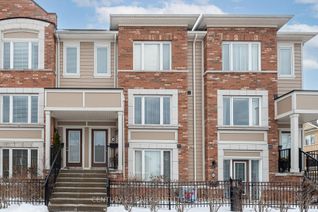 Townhouse for Sale, 18 Walter Dove Crt E #12, Aurora, ON
