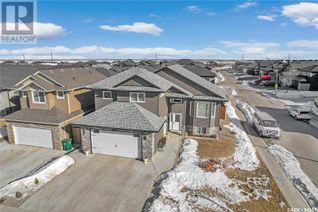 Property for Sale, 742 Evergreen Boulevard, Saskatoon, SK