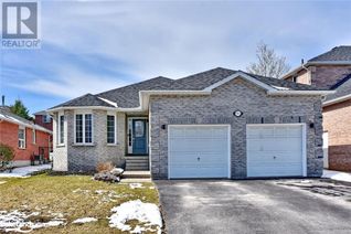 Detached House for Sale, 492 Ferndale Drive N, Barrie, ON