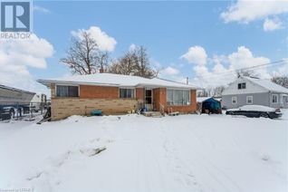 Detached House for Sale, 1780 Gore Road, London, ON