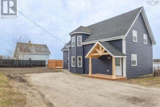 House for Sale, 1 Baker Street, Yarmouth, NS