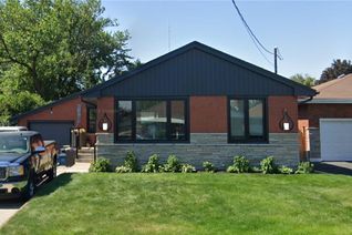 Detached House for Sale, 3 Pleasant Avenue, Hamilton, ON