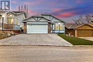 House for Sale, 23 Sanderling Rise Nw, Calgary, AB