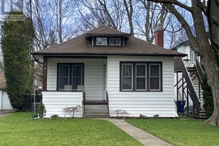Detached House for Sale, 285 Victoria Avenue, Chatham, ON