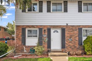 Freehold Townhouse for Sale, 3090 Meadowbrook #1, Windsor, ON