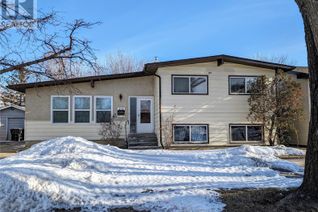 Detached House for Sale, 218 Carleton Drive, Saskatoon, SK