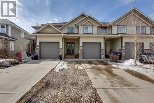 Freehold Townhouse for Sale, 155 Larsen Crescent, Red Deer, AB