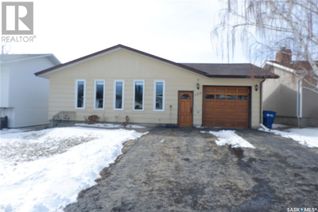 Detached House for Sale, 150 3rd Street W, Coronach, SK