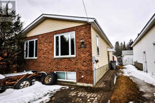 Detached House for Sale, 497 Rea St N, Timmins, ON