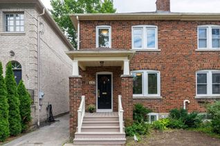 Semi-Detached House for Rent, 447 Balliol St, Toronto, ON