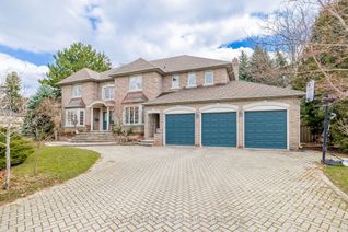 Detached House for Sale, 57 Rollscourt Dr, Toronto, ON