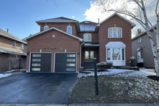 Detached House for Sale, 10 Emmett Pl, Whitby, ON