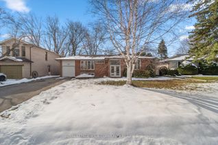 Bungalow for Sale, 19 Weller Cres, Vaughan, ON