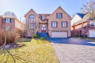 Detached House for Sale, 12 Bluebell Cres, Hamilton, ON