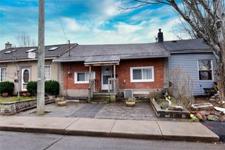 Freehold Townhouse for Sale, 92 Birge Street, Hamilton, ON