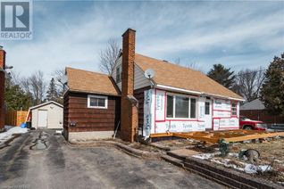 Detached House for Sale, 2452 Queensway Road, North Bay, ON