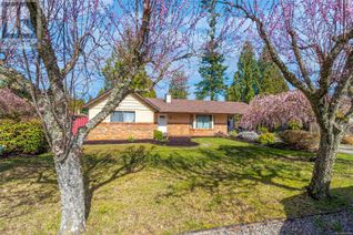 House for Sale, 433 Chester Rd, Qualicum Beach, BC