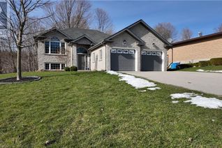 Bungalow for Sale, 14 Valleyside Drive, Walkerton, ON
