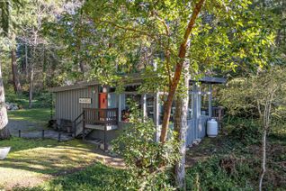 Cabin for Sale, 9224 Ardmore Dr, North Saanich, BC