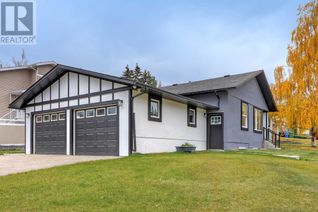 Detached House for Sale, 115 Edgepark Boulevard Nw, Calgary, AB