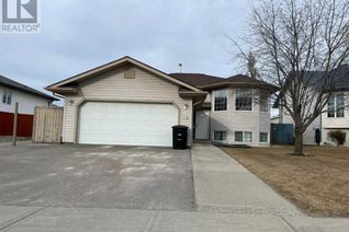 House for Sale, 152 Mackay Crescent, Hinton, AB