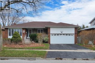 Detached House for Rent, 141 Oakmeadow Blvd #Main Fl, Toronto, ON