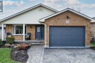 Detached House for Sale, 106 Meadowridge Dr, St. Marys, ON