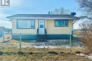 Detached House for Sale, 120 2 Avenue W, Cereal, AB