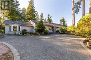 House for Sale, 2525 Departure Bay Rd, Nanaimo, BC
