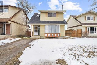 Detached House for Sale, 300 Berwick Drive Nw, Calgary, AB