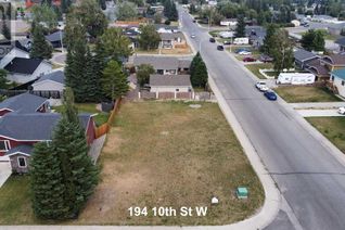 Property for Sale, 194 10 Street W, Cardston, AB