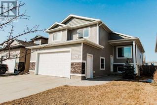 Detached House for Sale, 7518 115b Street, Grande Prairie, AB
