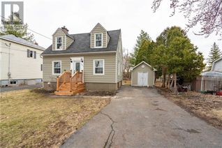 House for Sale, 201 Hoople Avenue, Cornwall, ON