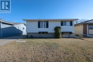 Detached House for Sale, 9519 88 Avenue, Grande Prairie, AB