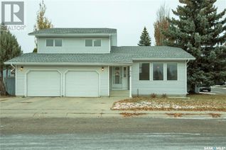Detached House for Sale, 326 Jan Crescent, Saskatoon, SK