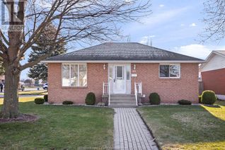 Ranch-Style House for Sale, 29 William Avenue, Kingsville, ON