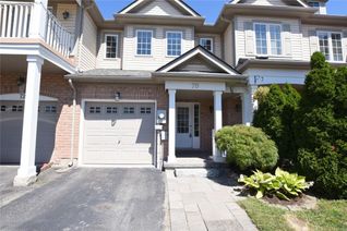 Freehold Townhouse for Sale, 70 Chloe Street, St. Catharines, ON