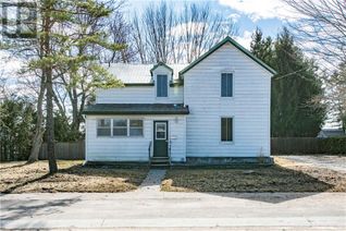 House for Sale, 93 River Road, Arnprior, ON