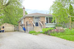 Bungalow for Rent, 7 Kemano Rd Rd, Aurora, ON