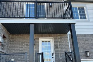 Freehold Townhouse for Rent, 10 Brown Bear St, Barrie, ON