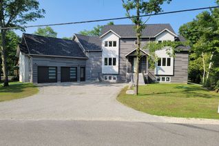 Detached House for Sale, 1756 Tiny Beaches Rd N, Tiny, ON