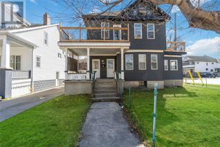 Detached House for Sale, 211 George Street, Sarnia, ON