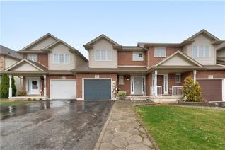 Freehold Townhouse for Sale, 4422 Christopher Court, Beamsville, ON