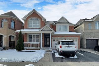 Detached House for Sale, 17 Grapevine Circ, Toronto, ON