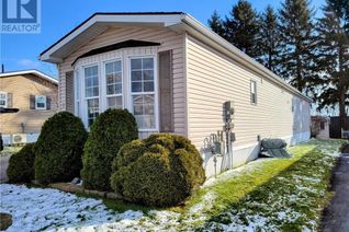 Bungalow for Sale, 25 Thames Rd #8, St. Marys, ON