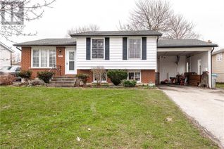 Detached House for Sale, 231 Wellington Street, Mitchell, ON