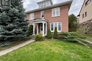 Detached House for Rent, 76 Toronto Street Unit# Main, Barrie, ON