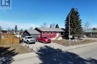 Bungalow for Sale, 513 Hammond Drive S, Fox Creek, AB