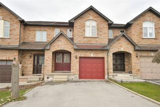Freehold Townhouse for Sale, 55 Townmansion Drive, Hamilton, ON