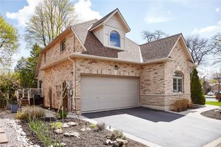 Detached House for Sale, 195 Wilson Street W, Ancaster, ON